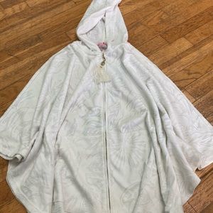 Lily Pulitzer poncho!